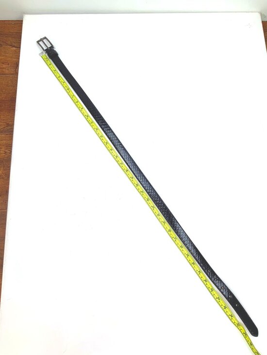 Genuine Snake Skin Black Belt from The Worth Collection Sz M main image 11